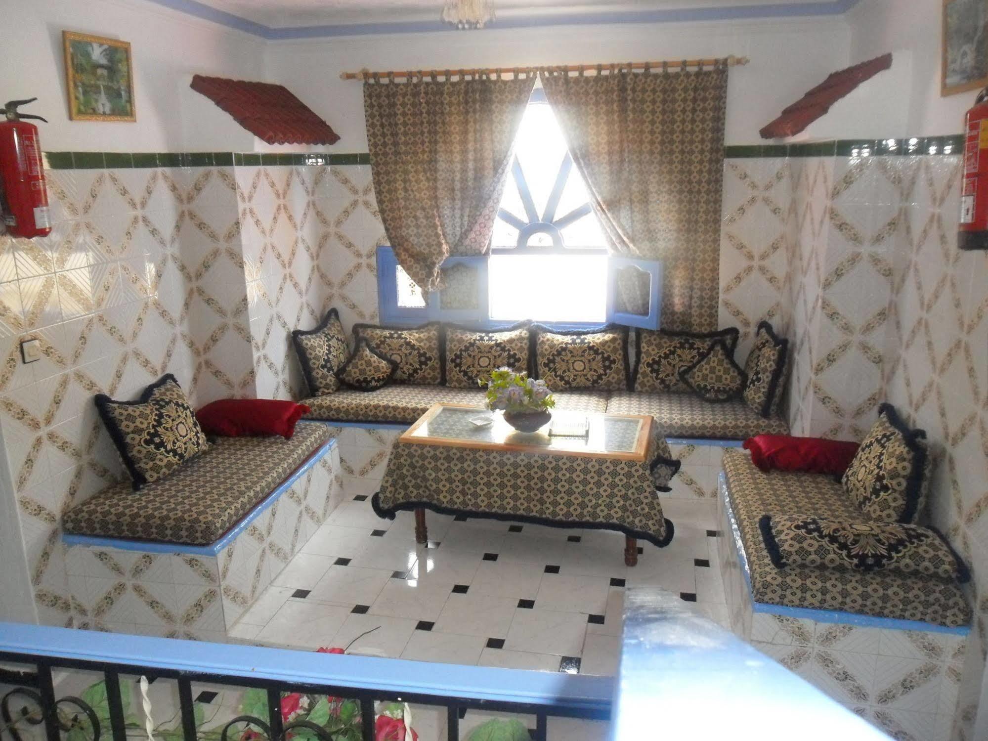 Hotel Zouar เชฟชาอูน ภายนอก รูปภาพ