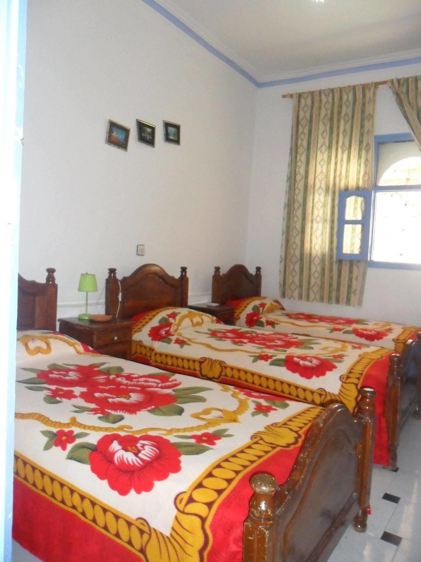 Hotel Zouar เชฟชาอูน ภายนอก รูปภาพ