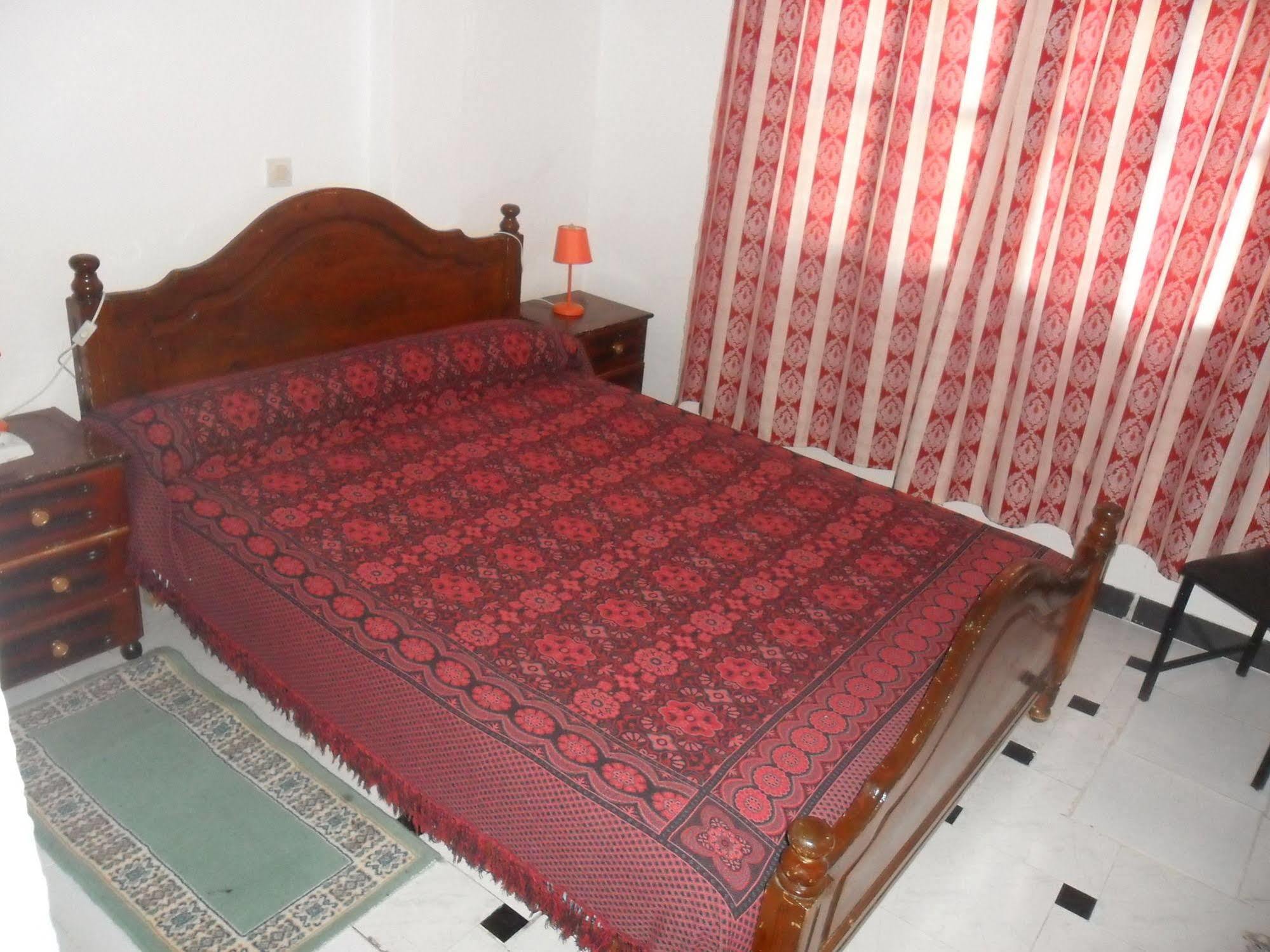 Hotel Zouar เชฟชาอูน ภายนอก รูปภาพ