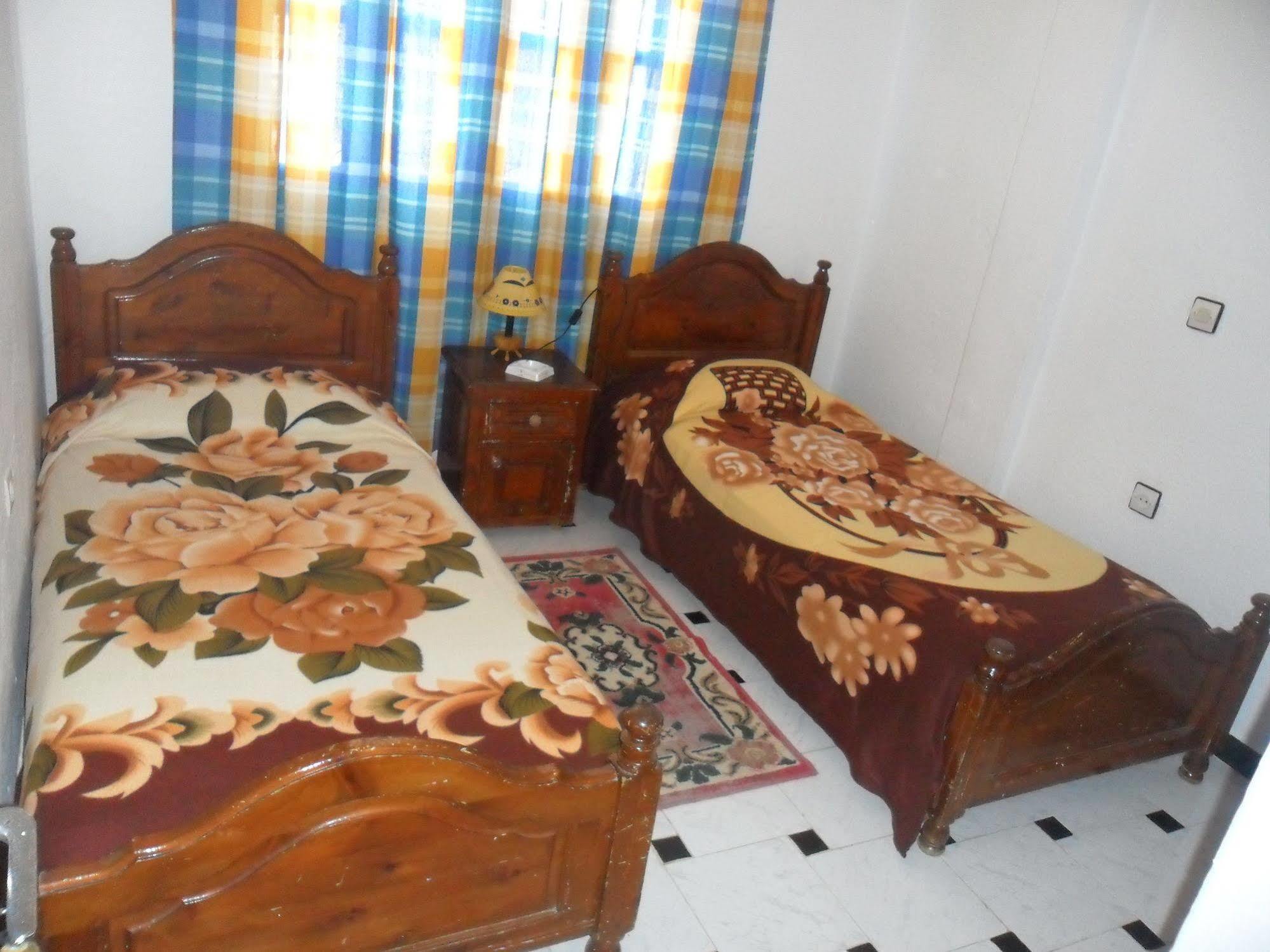 Hotel Zouar เชฟชาอูน ภายนอก รูปภาพ